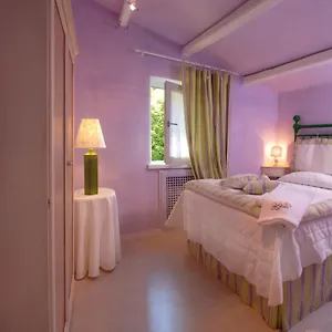 https://hotel-la-locanda-dei-ciocca.it-romehotels.com
