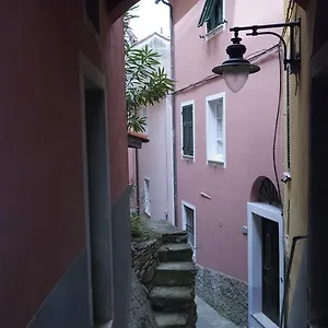 https://ca-de-lelio.hotelitalianriviera.com